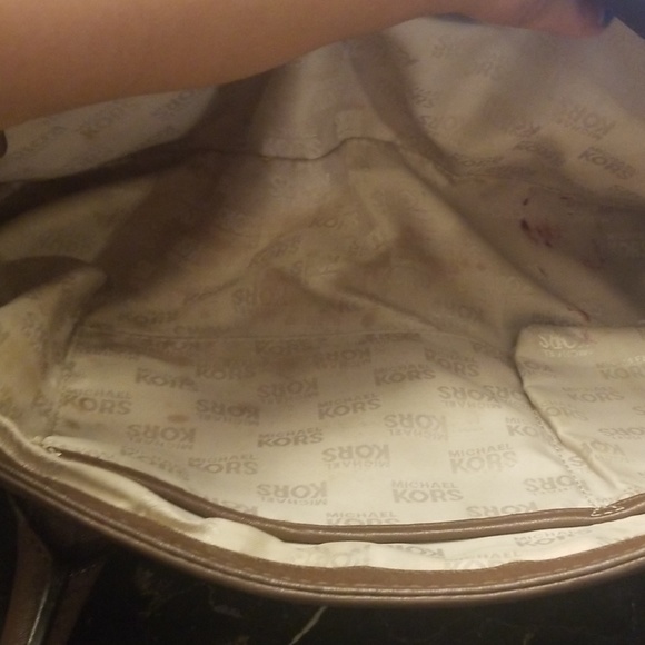 Michael Kors medium satchel - Picture 7 of 8